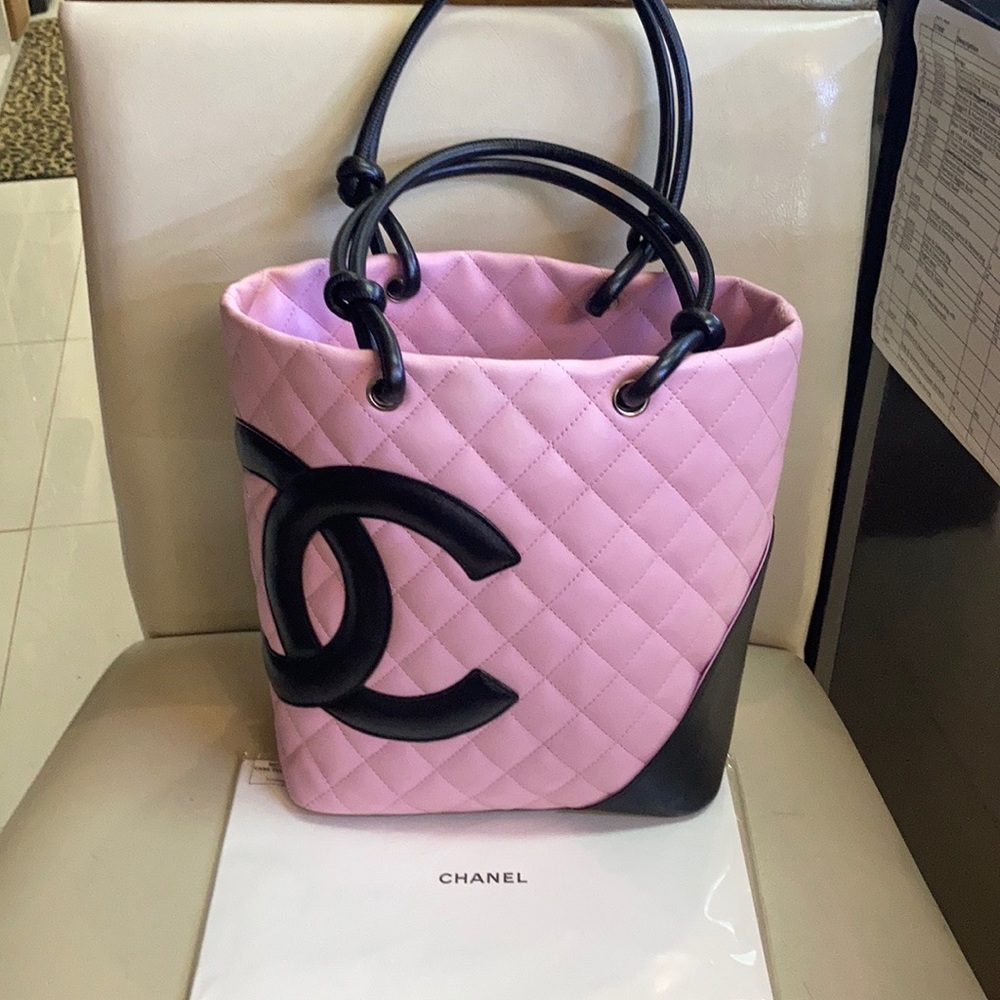 Chanel Tote Bag Cambon  Pink & Black quilted leather